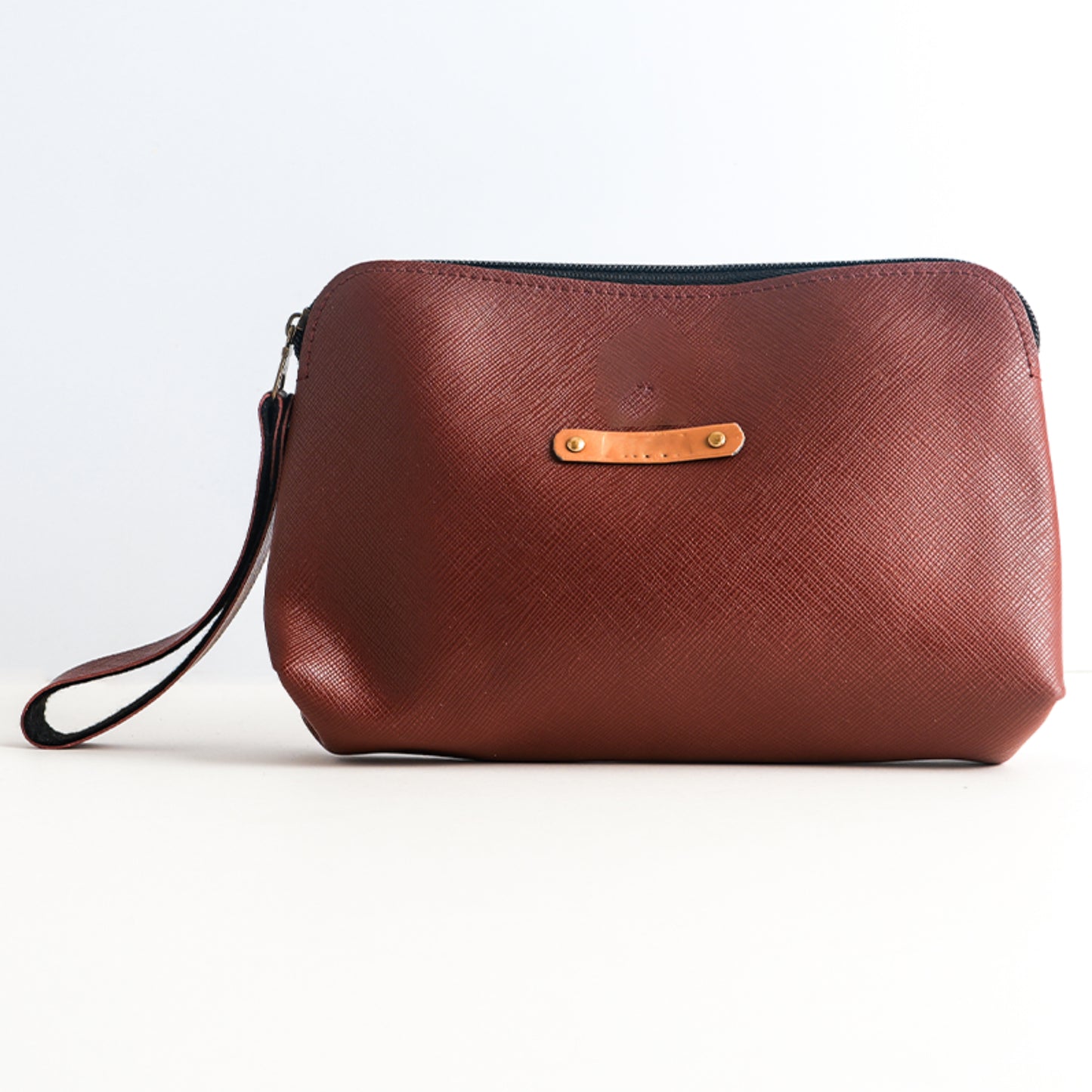 Personalized Multi Purpose Kit In Chestnut Brown