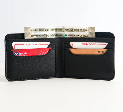 Personalized Men's Wallet In Black hover
